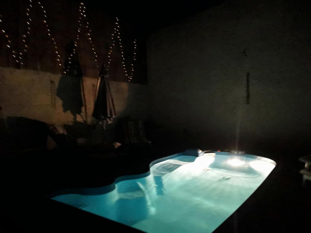 L'Apartement Deluxe アジーユ エクステリア 写真