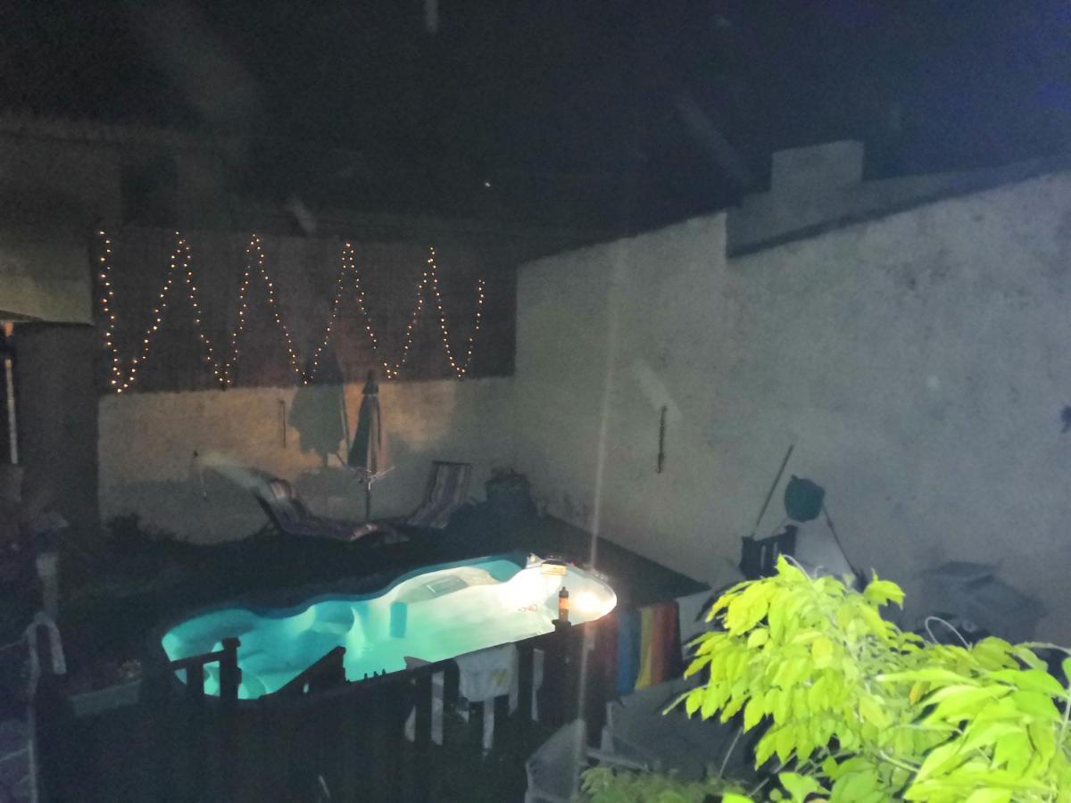L'Apartement Deluxe アジーユ エクステリア 写真